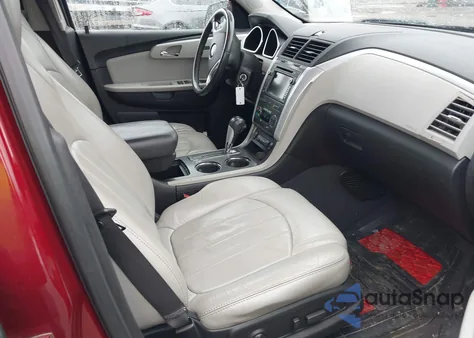 2010 Chevrolet Traverse Ltz из США, поврежденный, VIN 1GNLRHED4AS148095